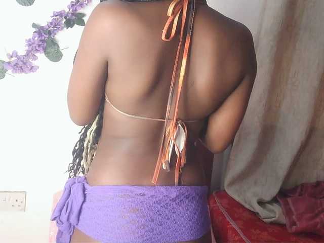 AmaniG live webcam show