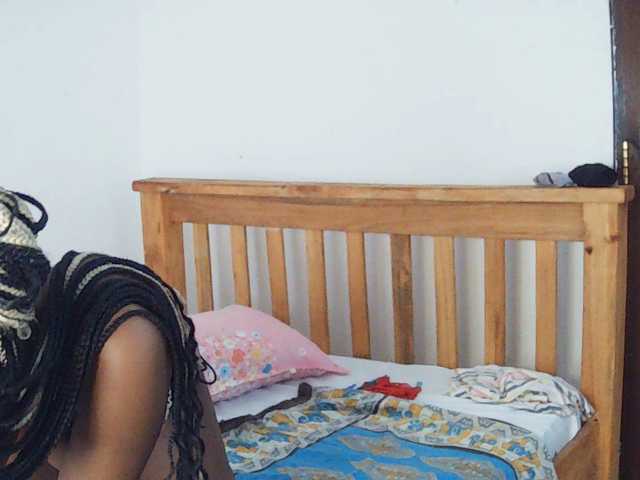 AmaniG live cam on BongaCams