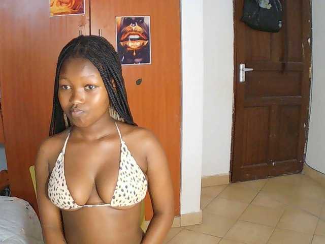 AmaniG live cam on BongaCams