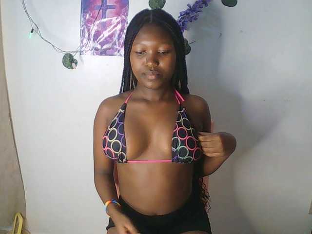 AmaniG live cam on BongaCams