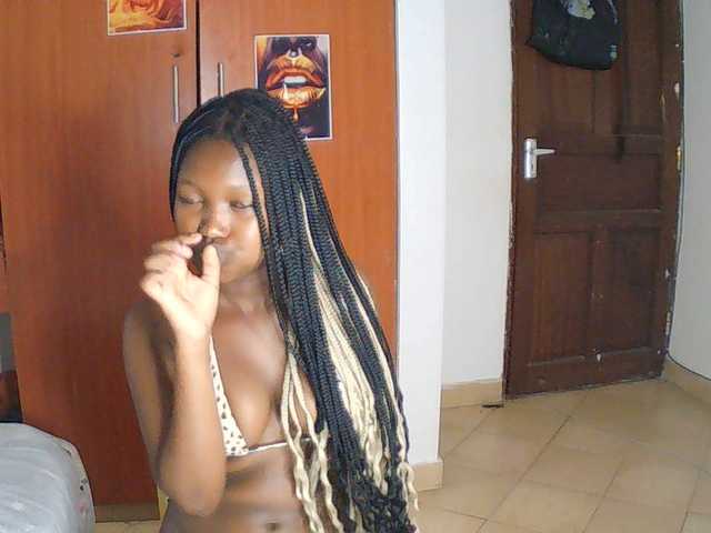 AmaniG live cam on BongaCams