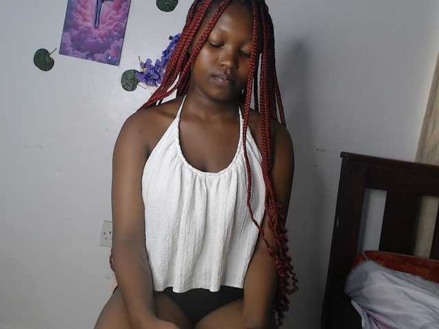 AmaniG live cam on BongaCams
