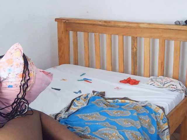 AmaniG live cam on BongaCams