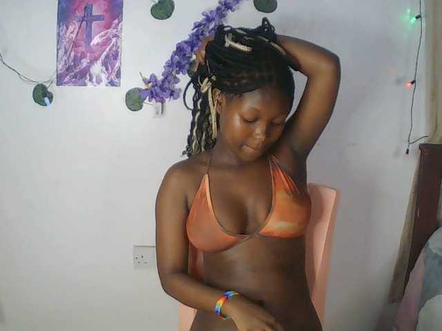 AmaniG live cam on BongaCams