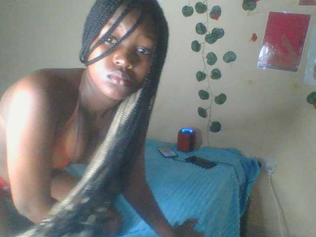AmaniG live cam on BongaCams