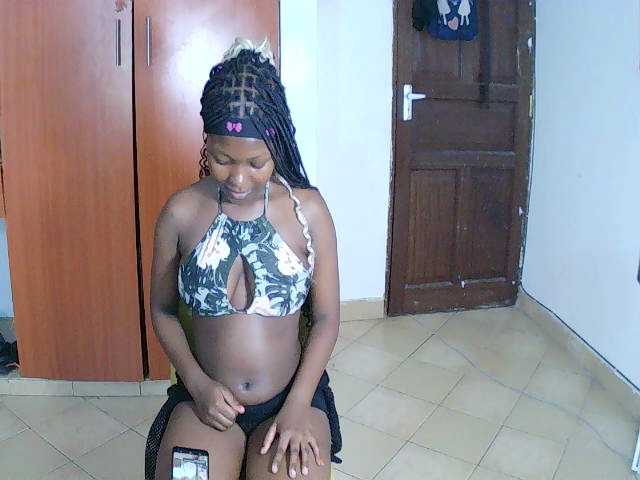 amanig cam belle