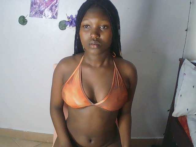 AmaniG live cam on BongaCams