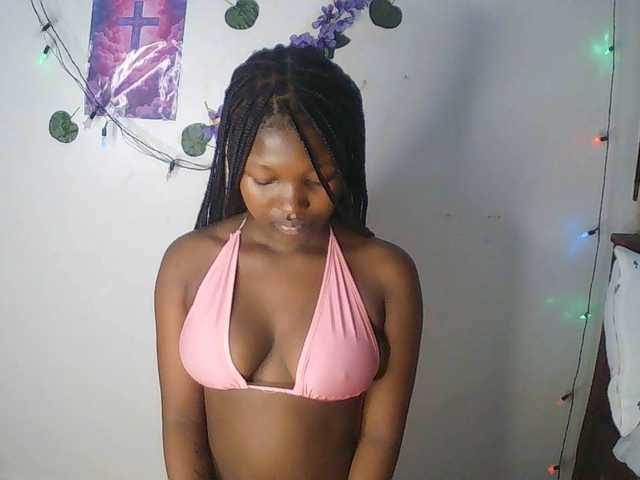 AmaniG live cam on BongaCams