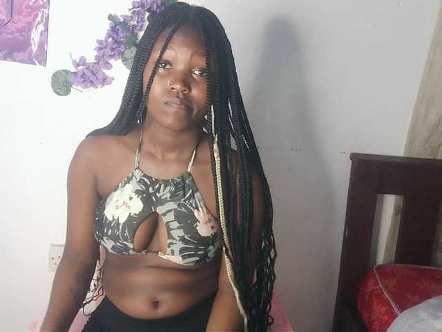 AmaniG live cam on BongaCams