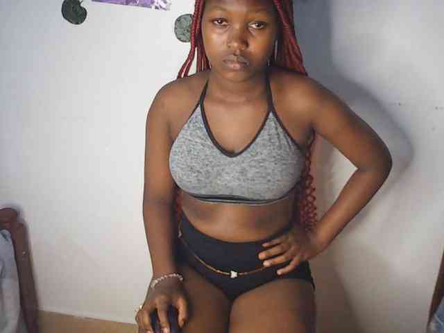 AmaniG webcam