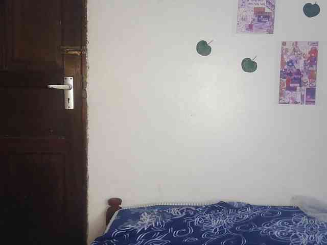AmaniG webcam