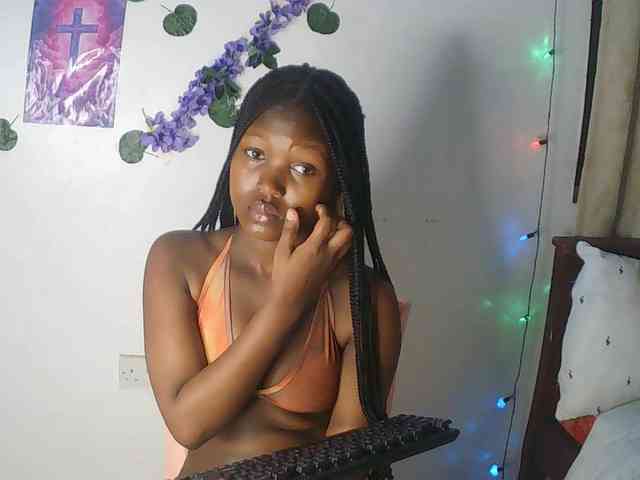 AmaniG webcam