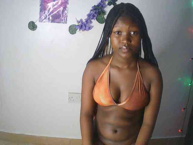 AmaniG webcam