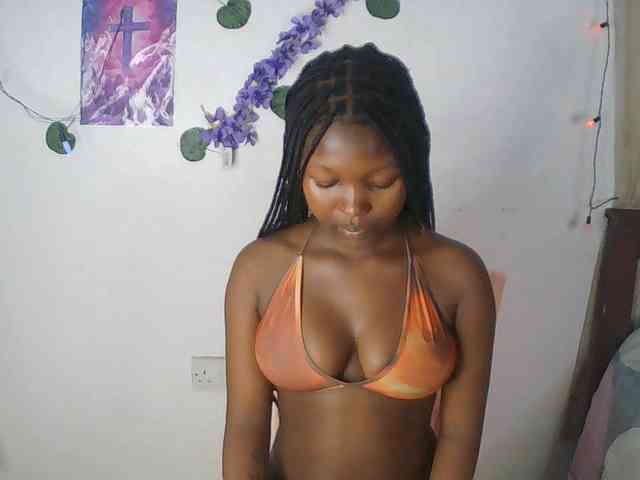 AmaniG AmaniG