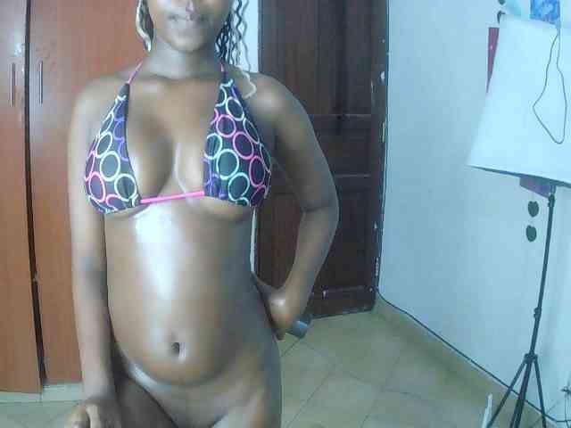 AmaniG webcam