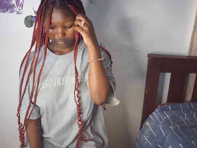AmaniG webcam