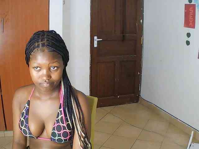 AmaniG webcam