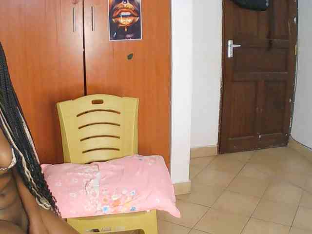 AmaniG webcam