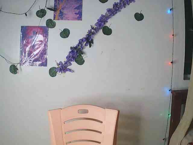 AmaniG webcam