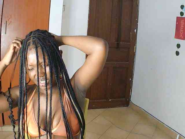 AmaniG webcam