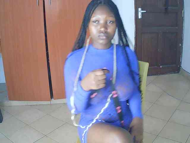 AmaniG webcam