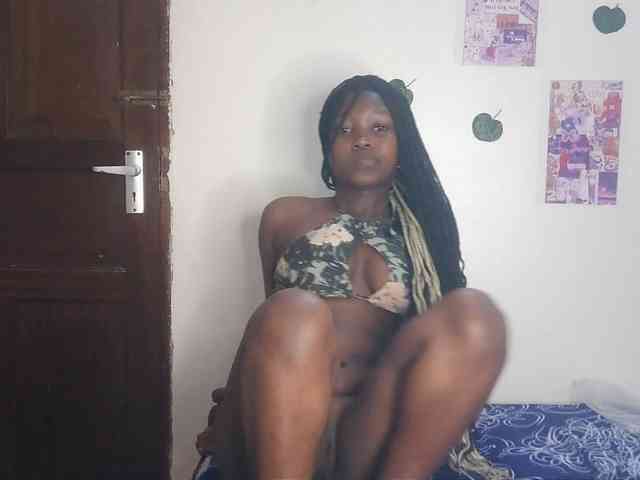 AmaniG webcam