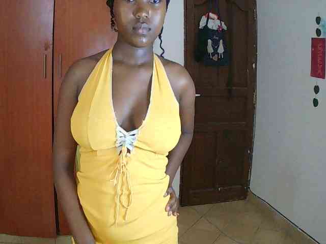 AmaniG webcam