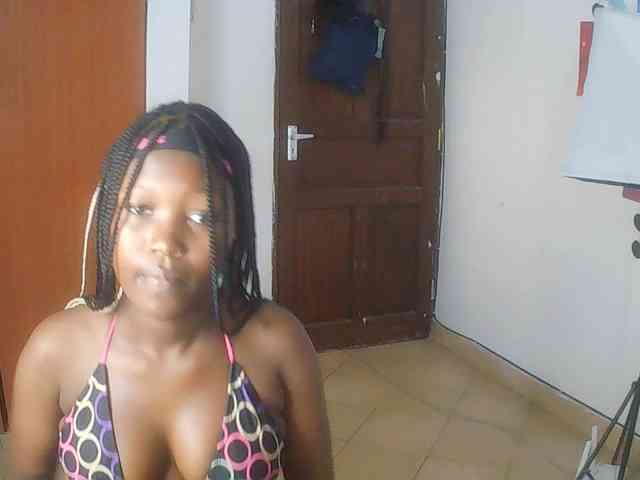 AmaniG webcam