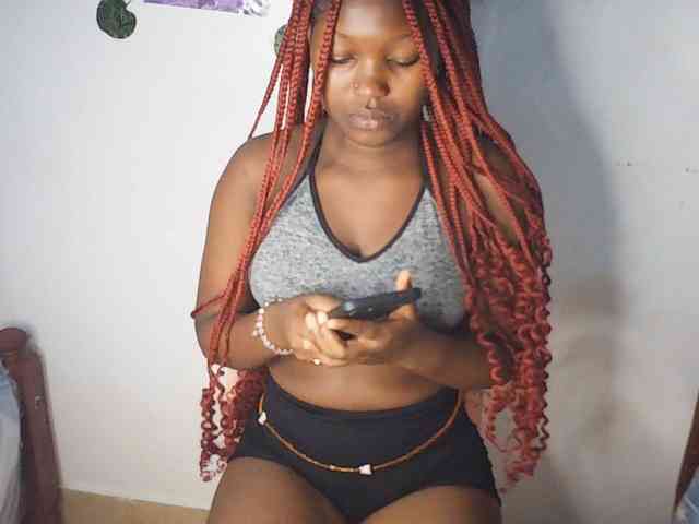 AmaniG webcam