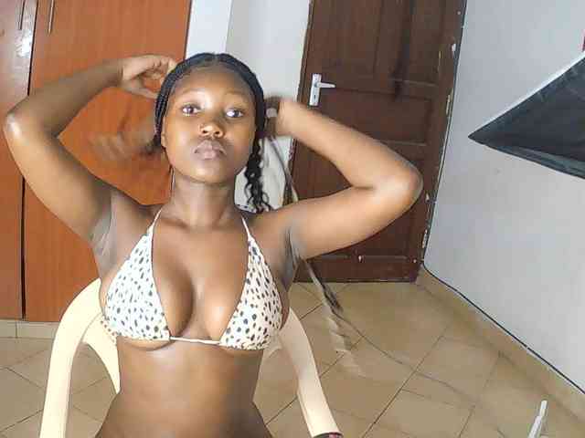 AmaniG webcam