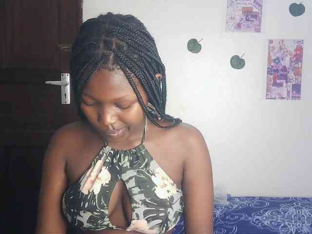 AmaniG webcam