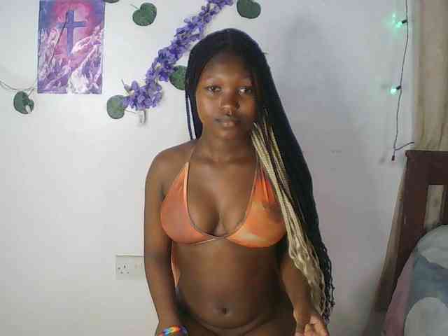 AmaniG webcam