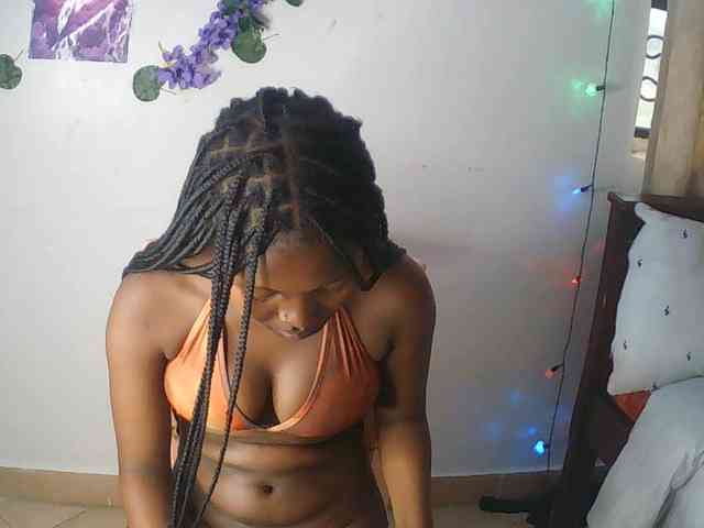 AmaniG webcam