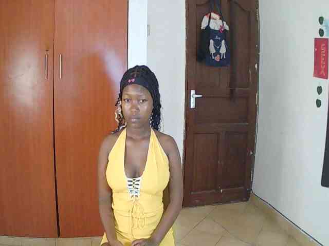 AmaniG webcam