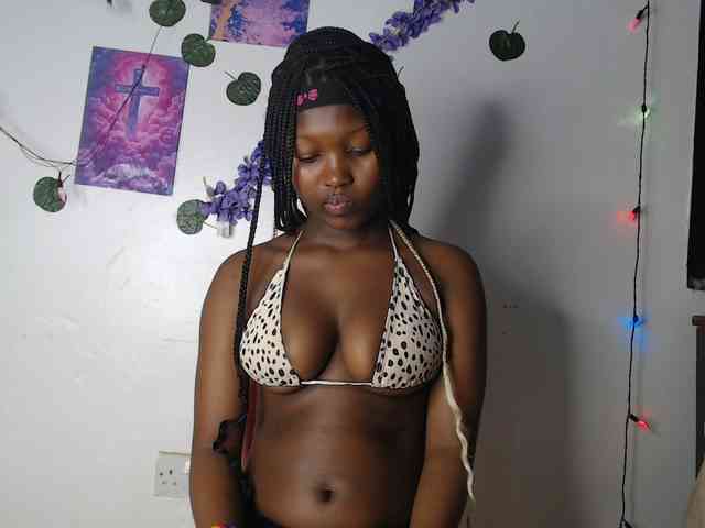 AmaniG webcam