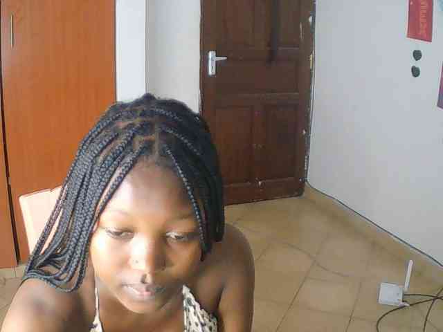 AmaniG webcam