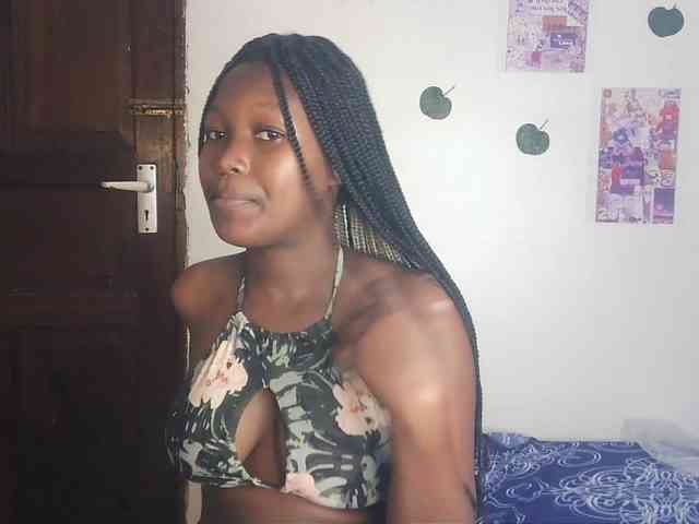 AmaniG webcam