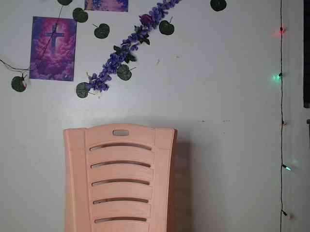 AmaniG webcam