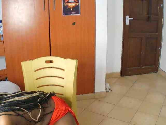 AmaniG webcam