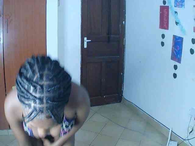 AmaniG webcam