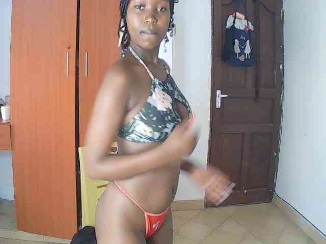 AmaniG webcam