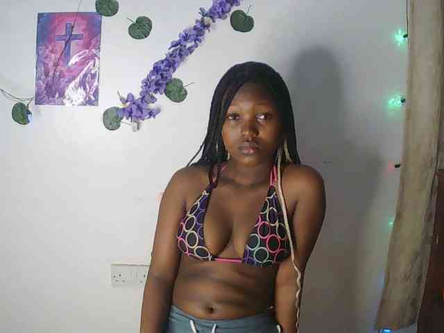 AmaniG Sex Cam Show