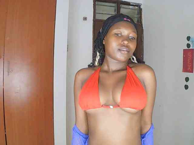 AmaniG webcam