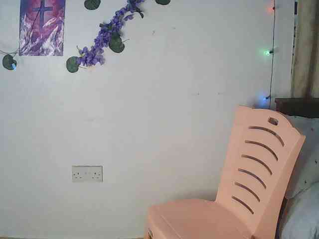 AmaniG webcam