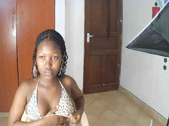 AmaniG webcam