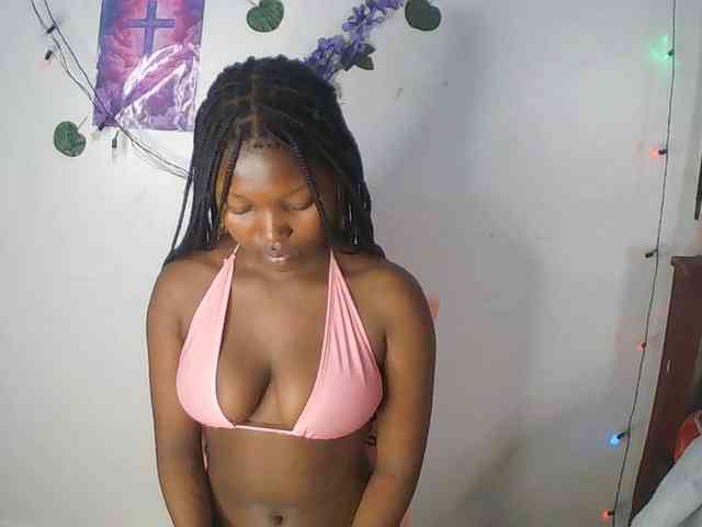AmaniG webcam