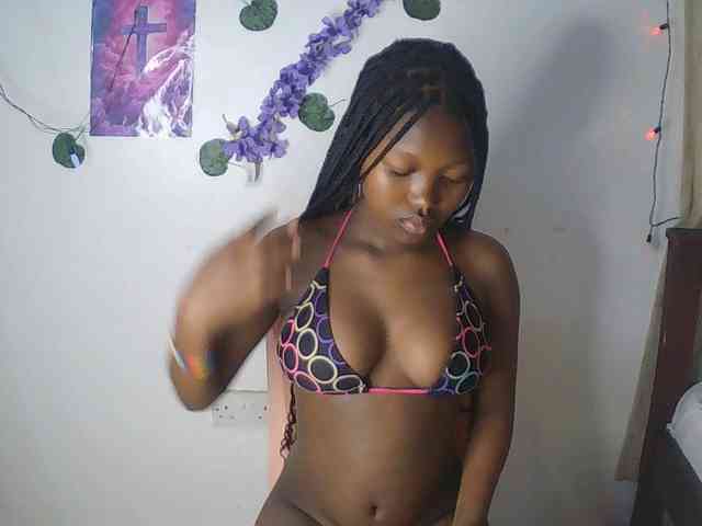 AmaniG AmaniG