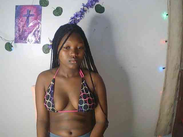AmaniG AmaniG