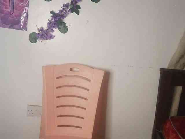 AmaniG webcam