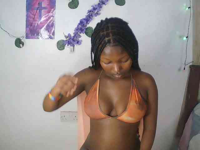 AmaniG webcam